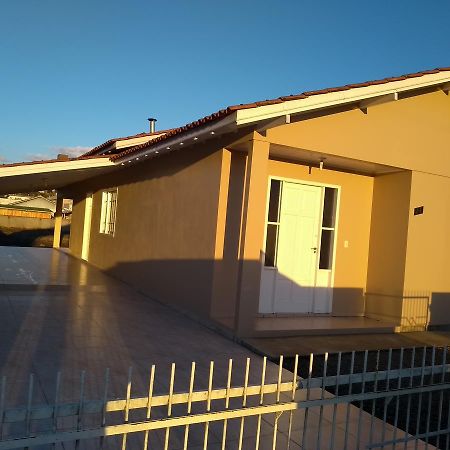 ウルビシ Casa Karinaヴィラ エクステリア 写真